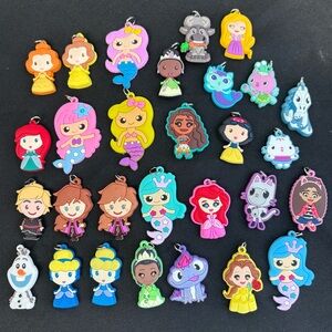 Disney, Gabby's Dollhouse, Princess(+ more) 29 Charm Bundle